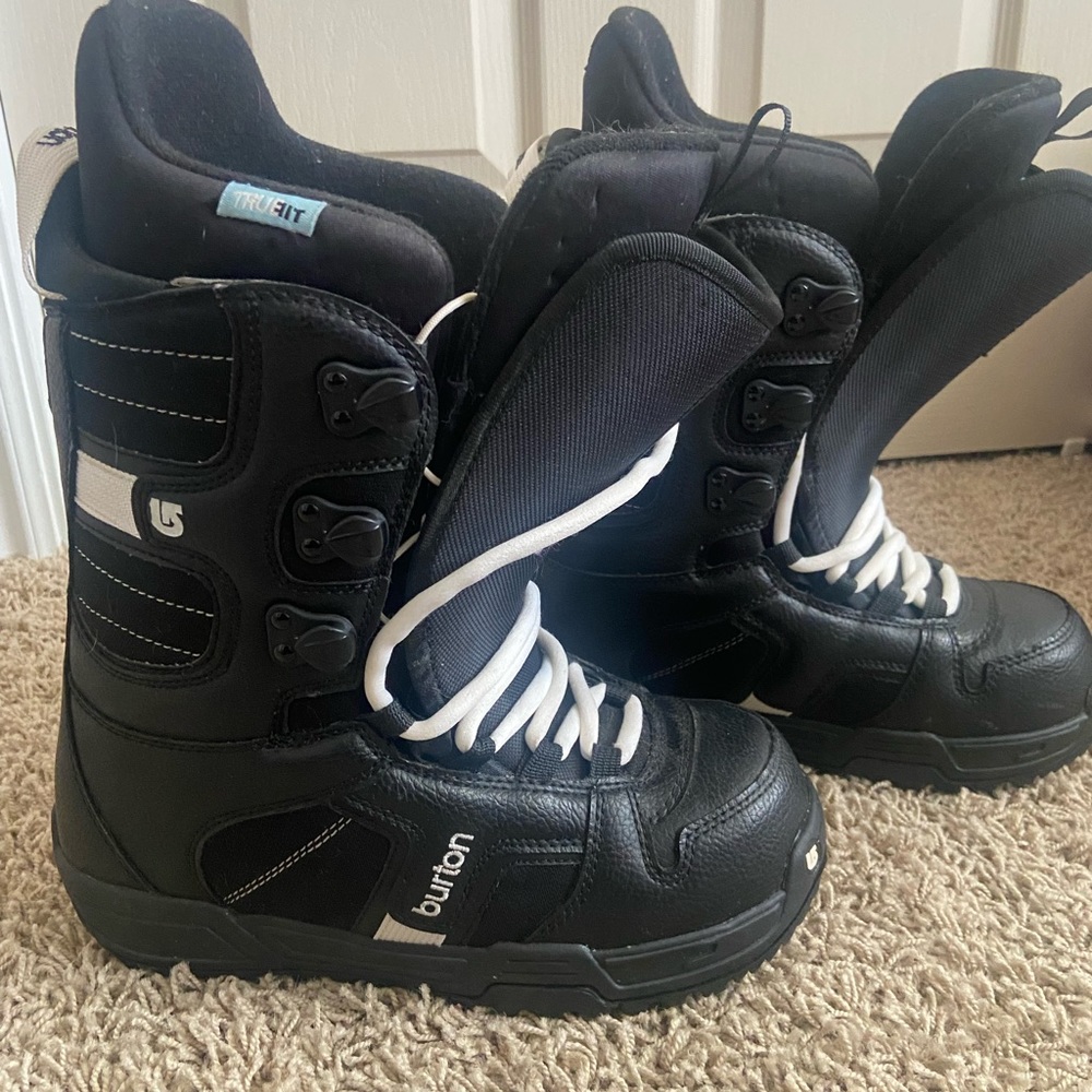 Burton snowboard boots